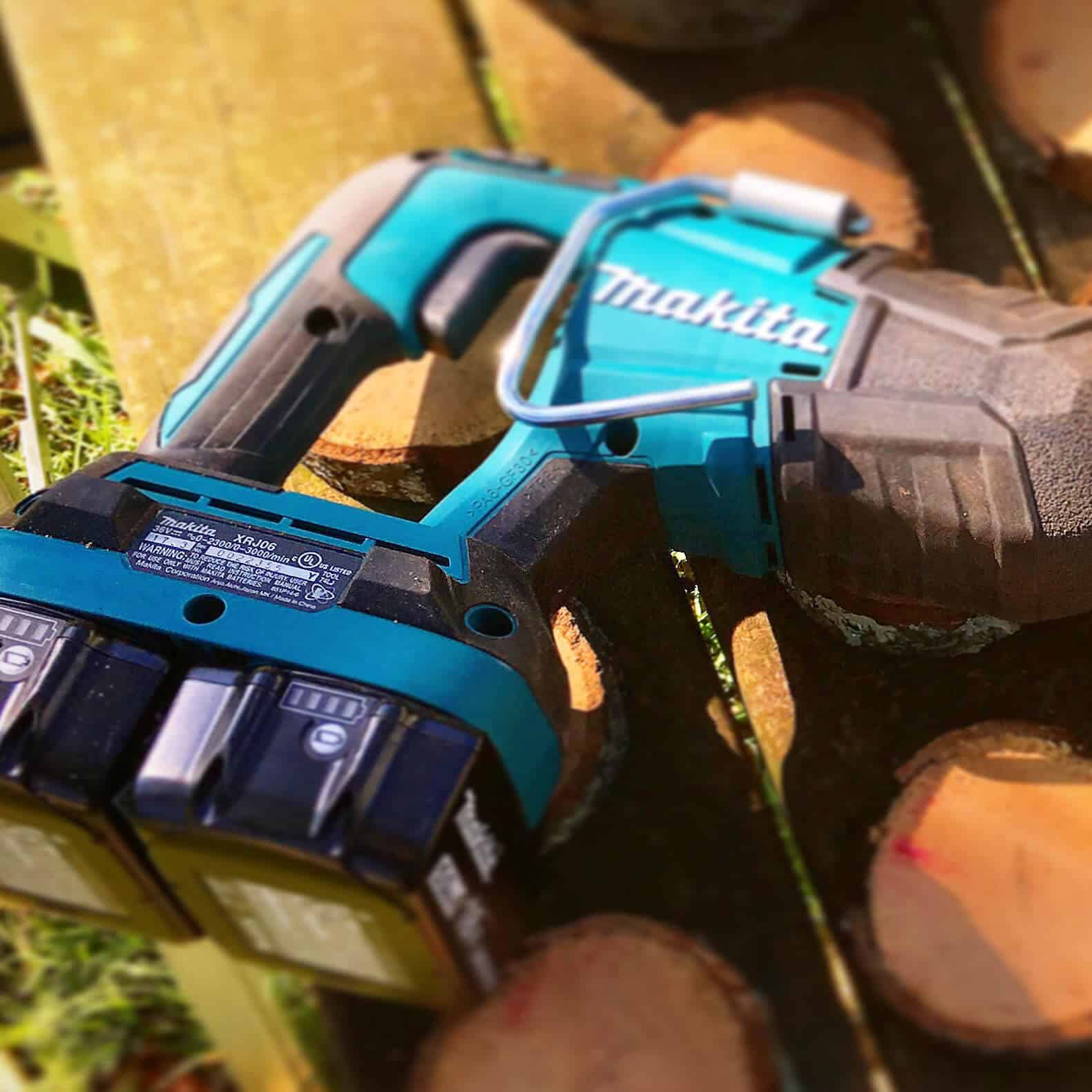 Makita xrj06 discount