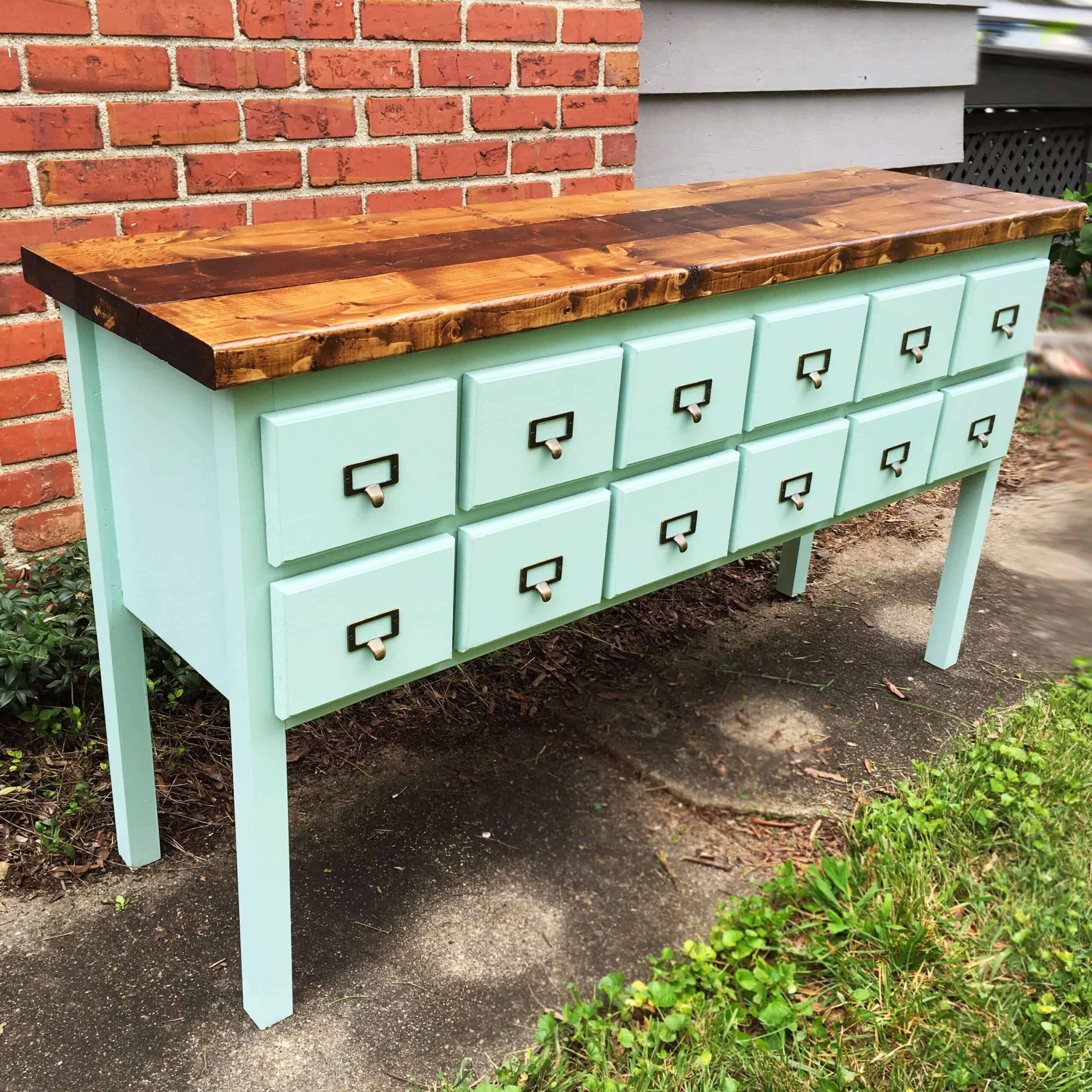 DIY Console Table with Drawers! {Made from Plywood and 2x4s!}