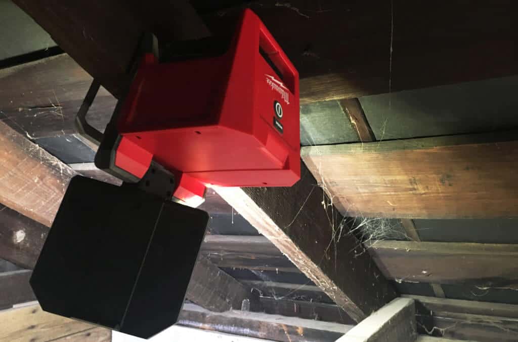 Milwaukee m18 rover light hot sale