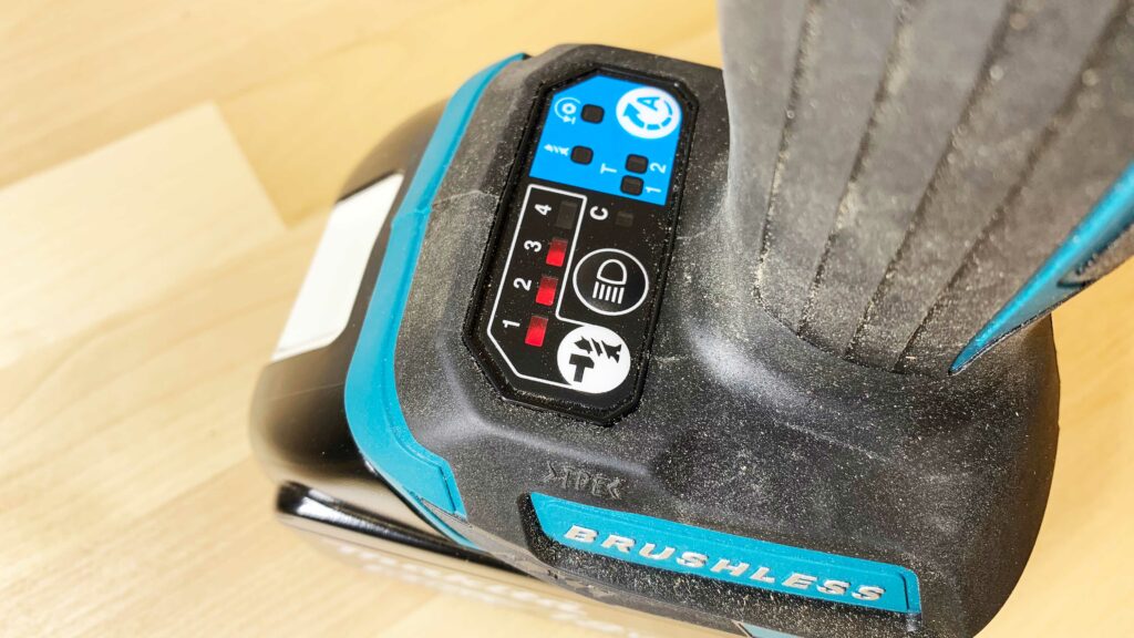 Makita XDT16 Power Mode