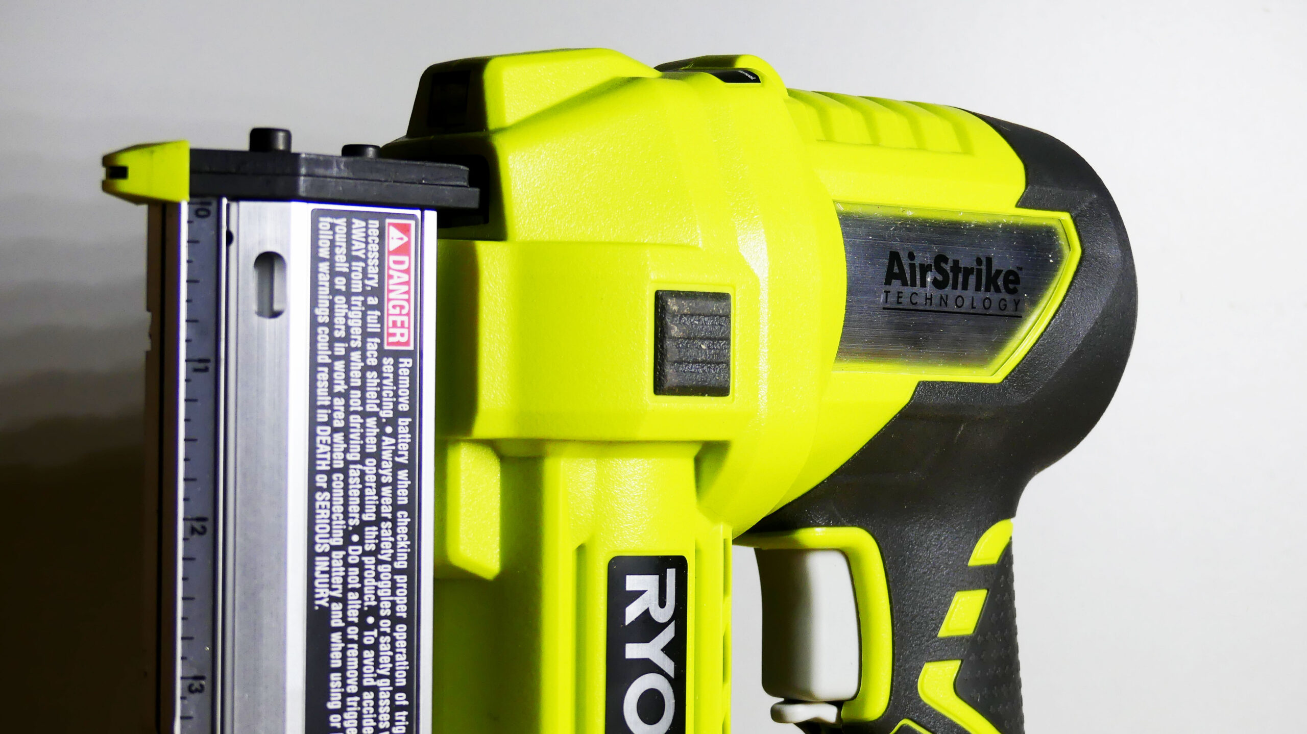 Ryobi Cordless 23 Gauge Pin Nailer Lazy Guy DIY