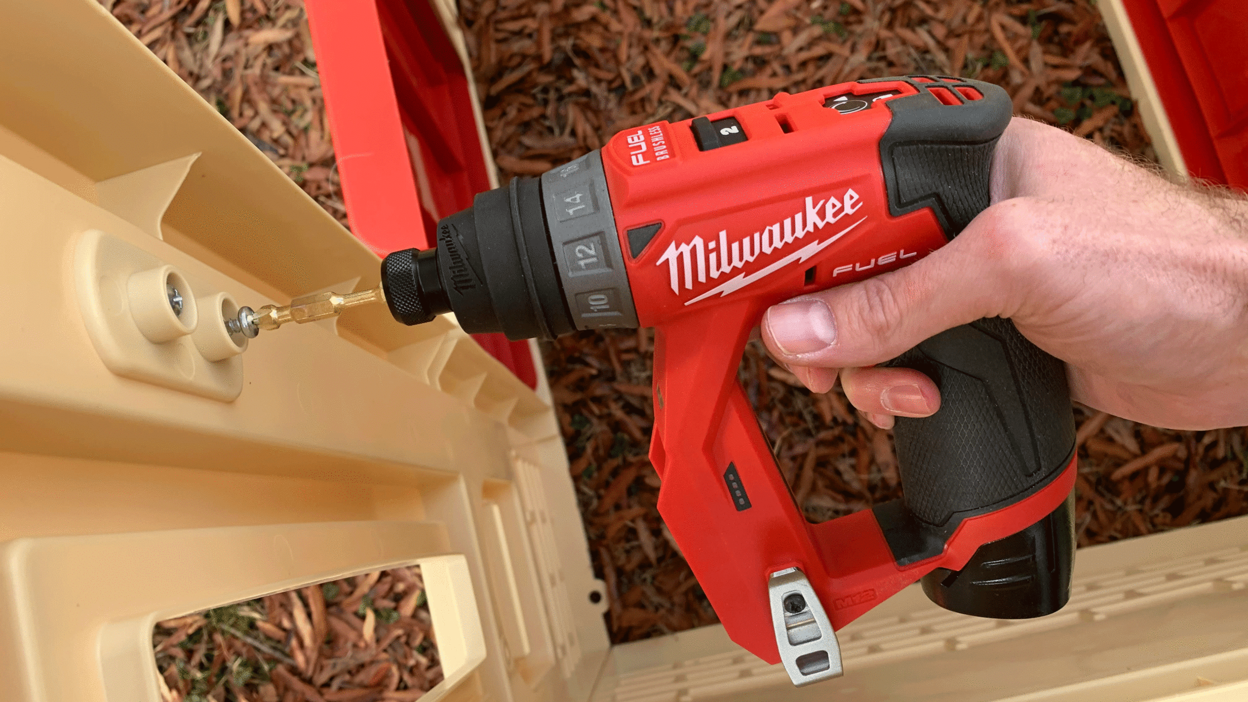 Milwaukee M12 Fuel 12v