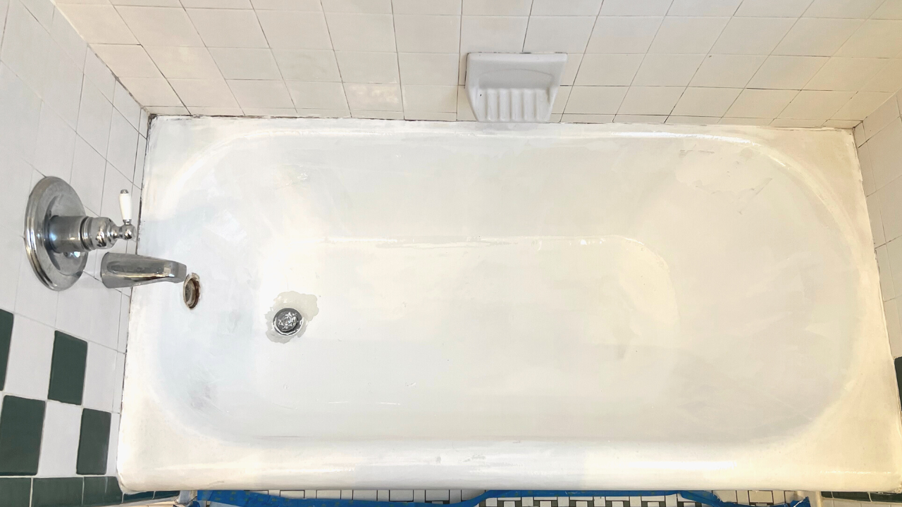 How To Fix A Poorly Refinished Bathtub Lazy Guy DIY